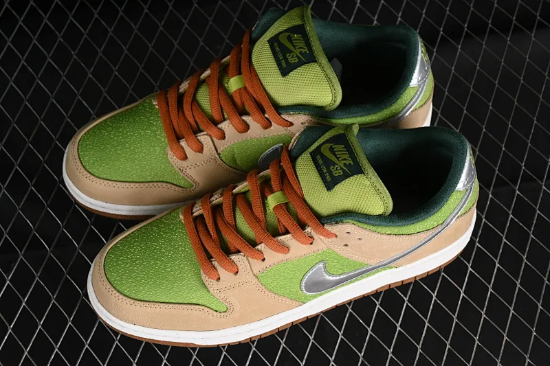 All categories Nk SB Dunk series Nk SB Dunk Low low-top sneakers C version Nk SB Dunk Low "Escargot" snail SB low-top casual sneakers FQ7585-200